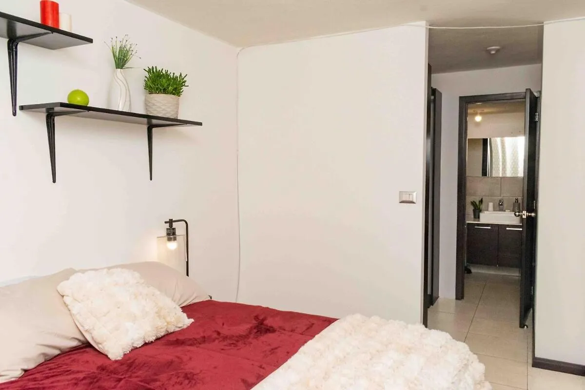 - Comfy Apartment With Terrace In Zone 4 - Guatemala City